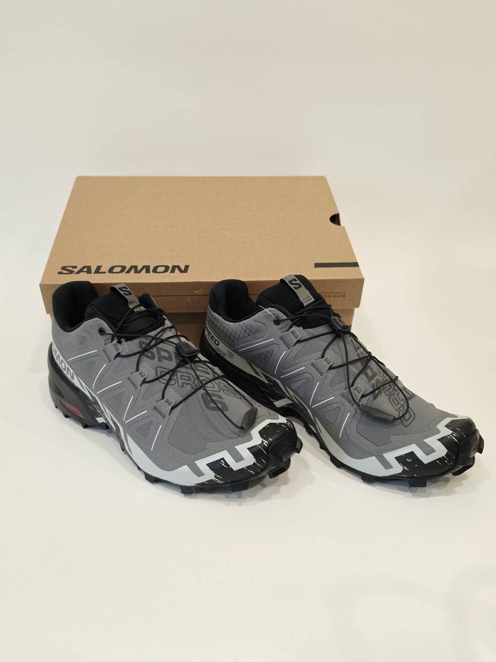 Salomon Speedcross 6 Men's Grey Trail Running Shoes Size US 10.5